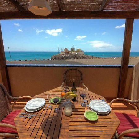 Wohnung direkt am Meer in La Lajita Bagian luar foto